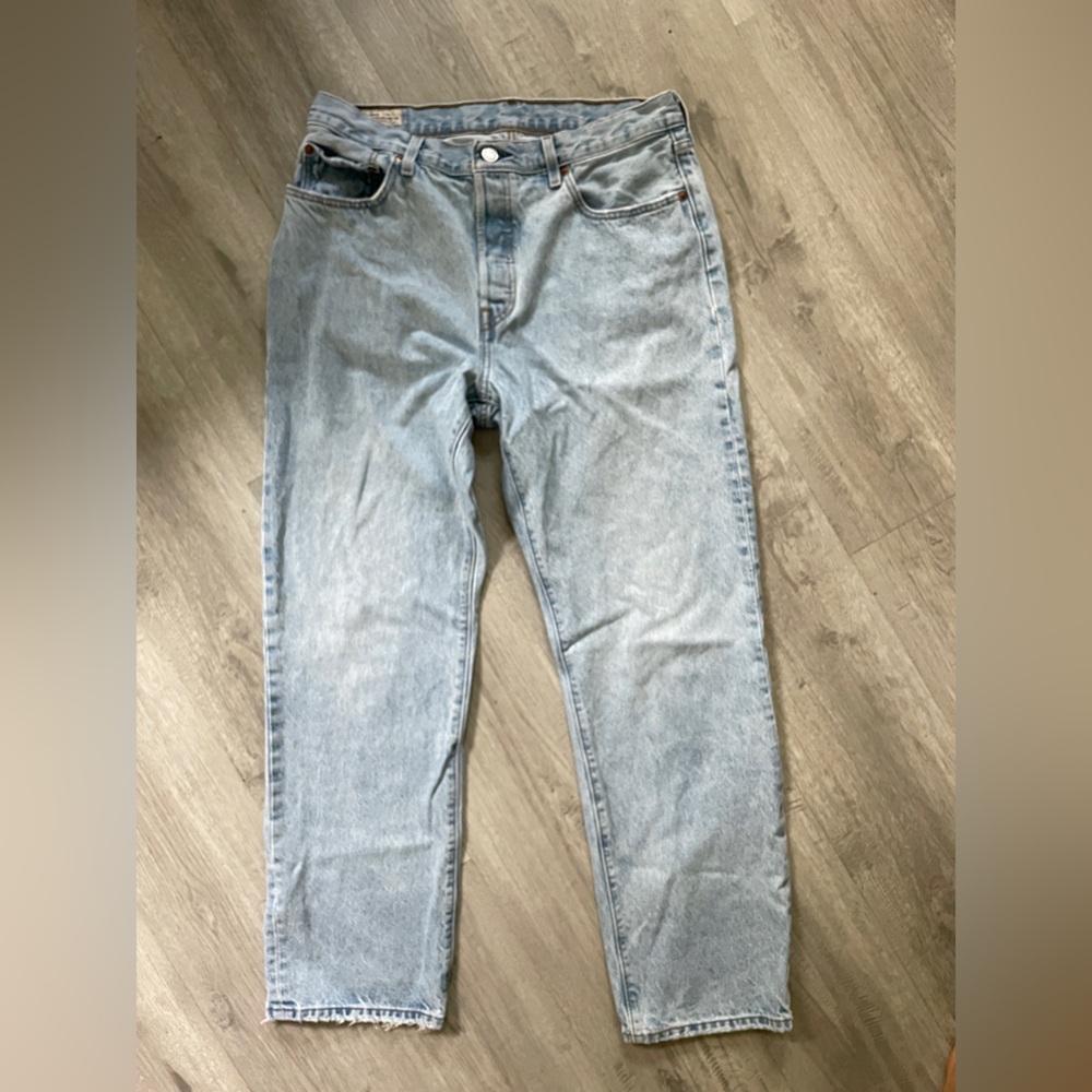 LEVI’S 501 ‘90s Blue Jeans - 31 x 30 - Ever Afternoon Light Wash - Picture 3 of 6